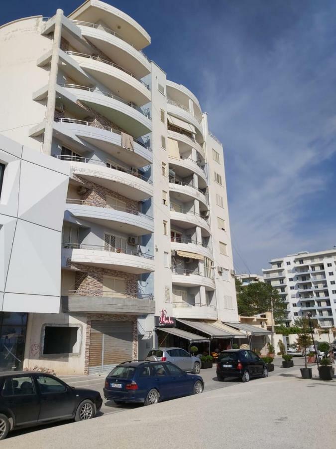 Апартаменты Eva Apartament Влёра Экстерьер фото